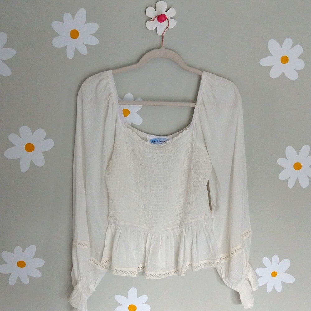 NWT Lizard Thicket Big Waterblue Sky Ivory Delicate Smocked Billow Sleeve Top - Picture 3 of 16